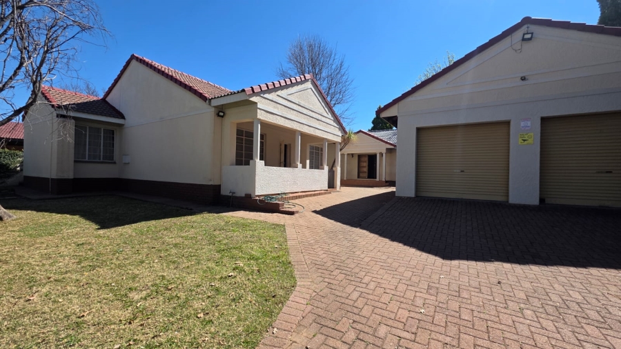 2 Bedroom Property for Sale in Flamwood North West